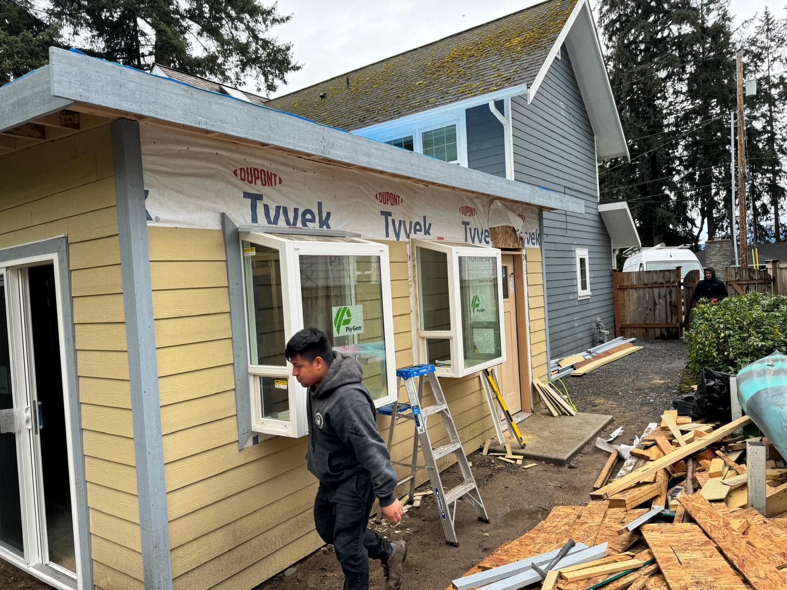 Windows installed + siding starting
